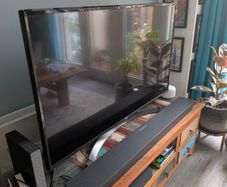 LG 49" 4K Ultra HD Smart TV Excellent Condition