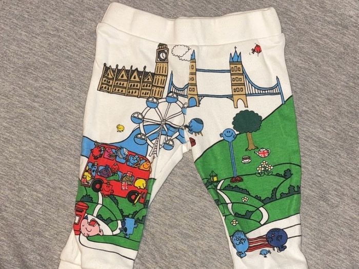 Baby white Mr men bottoms 3-6