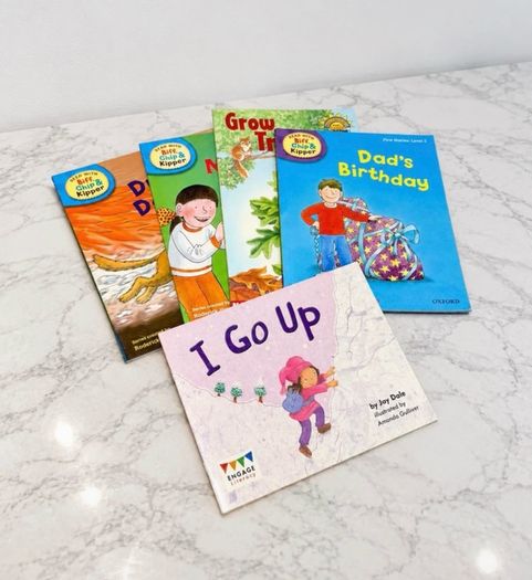 Pre Owned Bundle of 5 Children's Early Reader Books