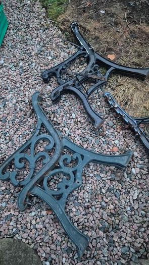 iron cast garden bench ends