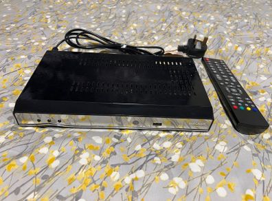 Walker WP645TS-HD Saorview Combi Box
