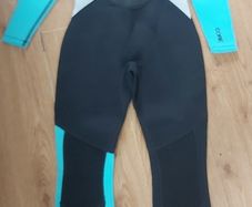 wetsuit