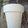 NEW.plastic plant pot Image 2