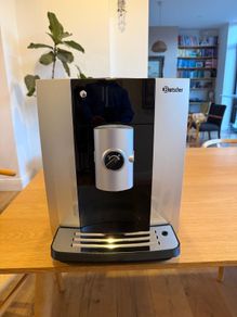 Automatic coffee machine
