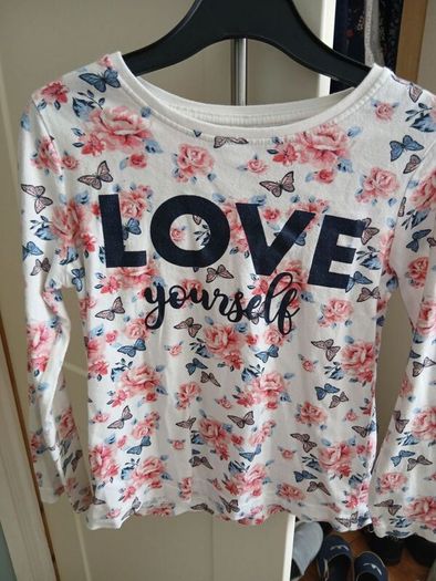 Very Large  Bundle of Girls Clothes 116 Items