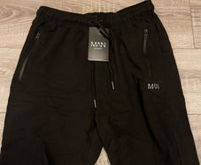 Bohoo Man Shorts Size Small New with tag