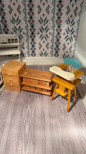 Dolls House Furniture