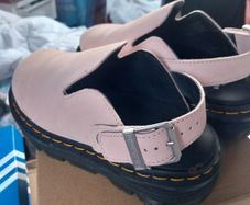 doc marten shoes