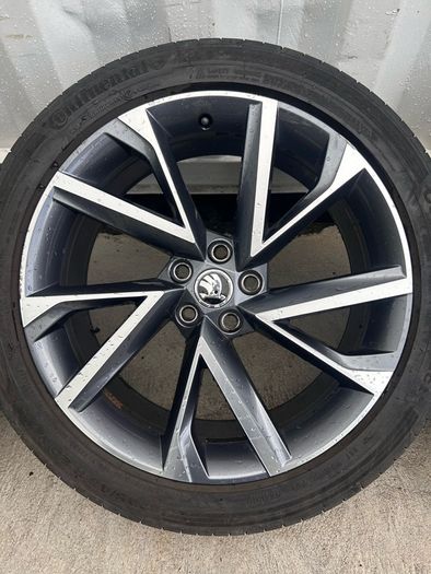 Genuine Skoda Vega Sportline 20" Alloy Wheels