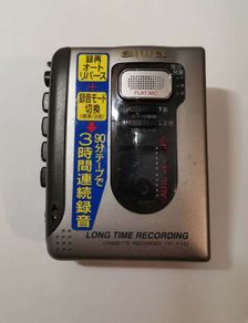 AIWA TP-710 Cassette Walkman Player Recorder