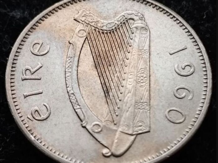 [#672] - Ireland 1960 | Irish 6p | Six Pence | Wolfhound | KM.13a