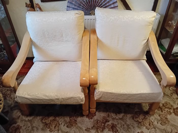 COTTAGE SUITE, two seater sofa/couch and 2 x chairs.