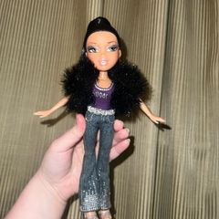 Bratz Forever Diamondz Jade Doll Original Outfit MGA