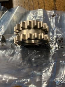 New Vw Seat Beetle Cabrio Bettle Cc Eos Golf Chain Sprocket 03c105209ar Genuine