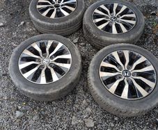 Honda alloys wheels 16"