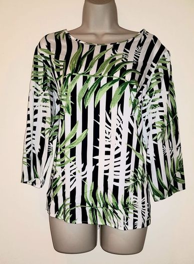 NWT Tropical Green, White and Black Top from Only Size 14