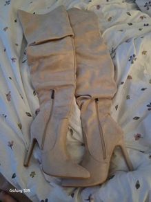 tigh knee boots