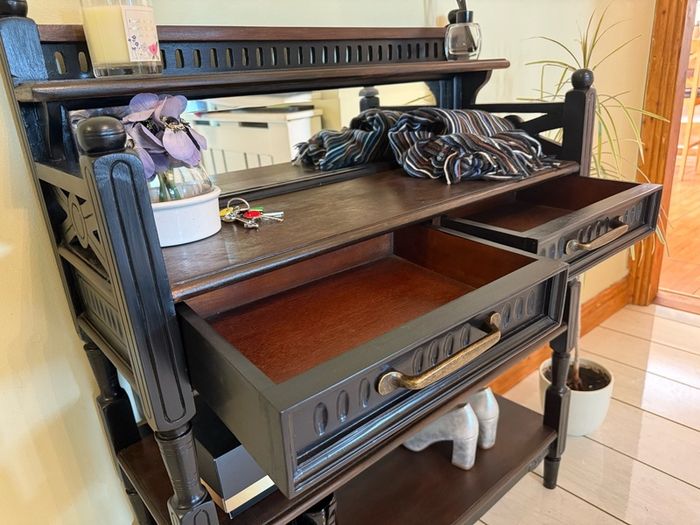 Bespoke Hand-Carved Mahogany Hallway Console Table / Vanity