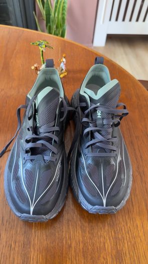 Hoka sneaker Trainers 7.5 UK