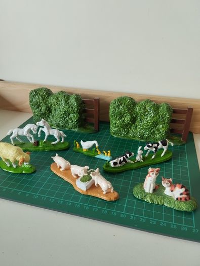 ELC Vintage Farm Animal Playset 20e for the lot