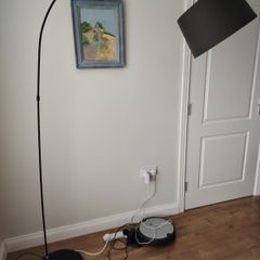floor lamp