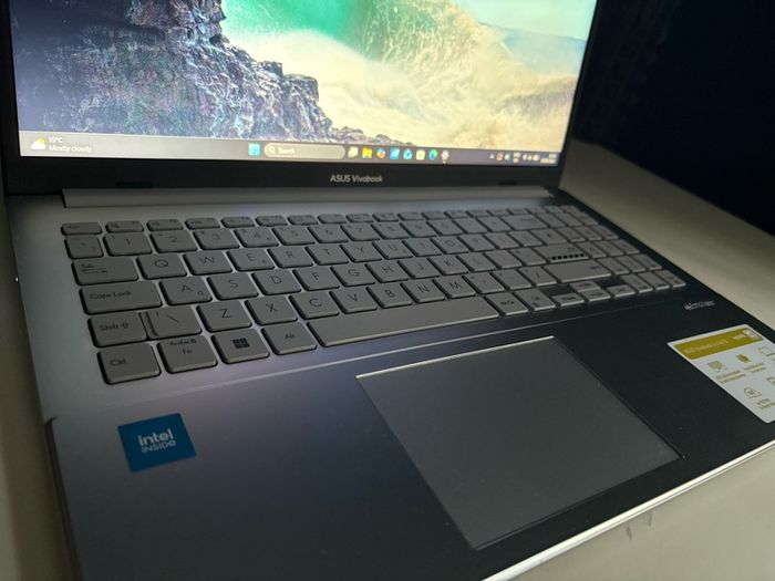 laptop ASUS Vivobook Go15 (will trade for ps5)