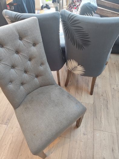 Kitchen table chairs