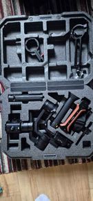 DJI Ronin-S 3-Axis Gimbal Kit + SmallRig Handle + Case - EUR 200