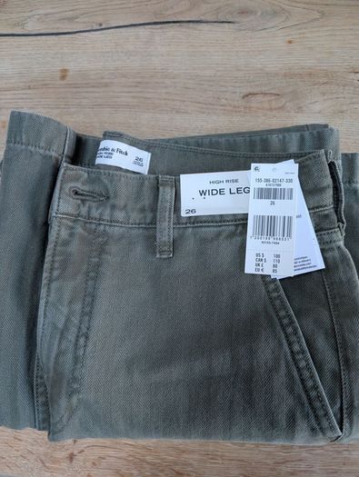 abercrombie olive jeans