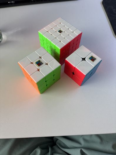 Rubiks/Rubix Cube Bundle