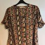 Statement Snakeskin Blouse Pluss Collection, Size 2XL Image 4
