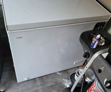 Chest freezer