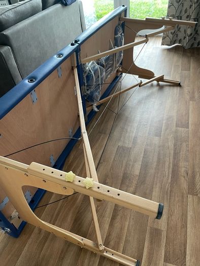 Foldable therapy bed