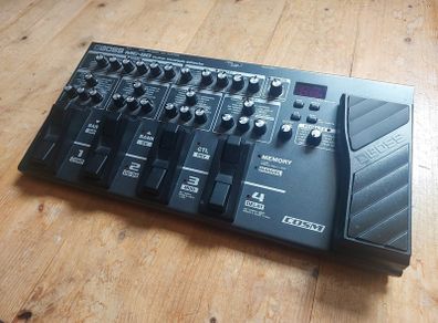 Boss ME-80 Multi Effects Pedal