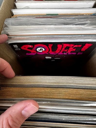 Marvel, DC & Indie Medium Comic Box w 180 comics for Sale