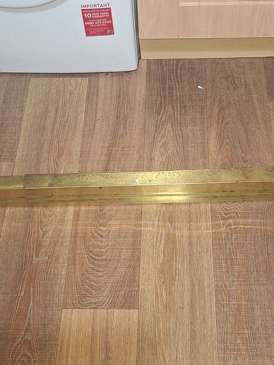 Lot of Brass Fire Fender Price is for 1 Only, Measurements in the Photos, Collection Only