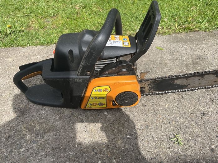 chainsaw mcculloch MAC 842