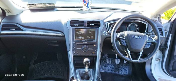 Nice clean Mondeo New test