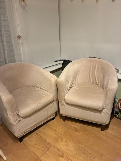 2 Tub Chairs