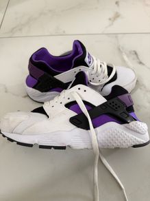 Girls shoes
