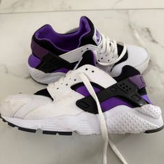 Girls shoes