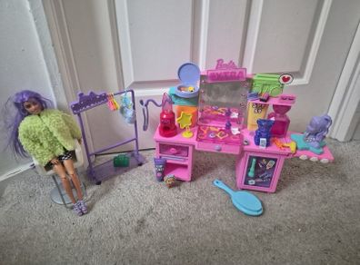Barbie Extra Vanity playset