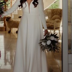 Bespoke Paloma Blanca wedding dress