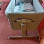 travel cot Image 3