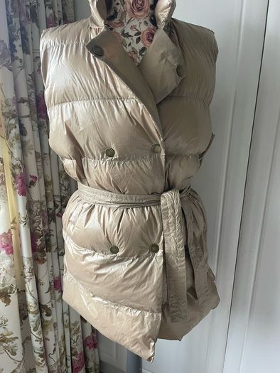 Bnwt gilet beige mid length gilet free size 10/14