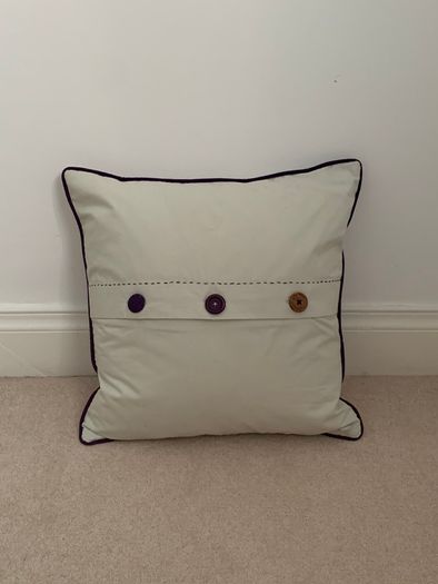M&S Button Cushion