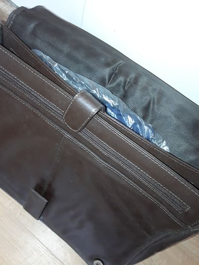 leather laptop case