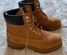 Original Timberland Women Premium 6-Inch Waterproof Boots 7W Yellow