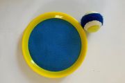 Scratch Velcro Toss Game - AS NEW - Gift Idea - Boys Toys
