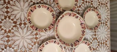 Vintage Alfred Meaking Flower & Berries